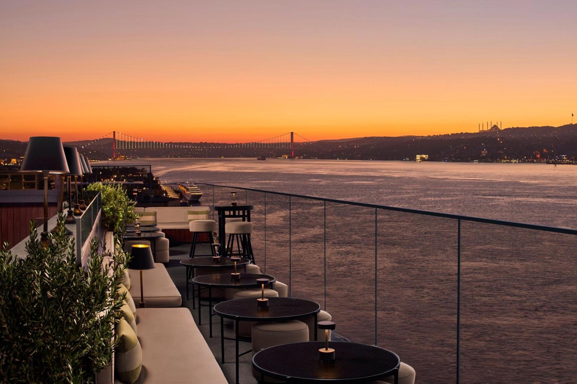 Jw Marriott Istanbul Bosphorus Hotel Exterior foto